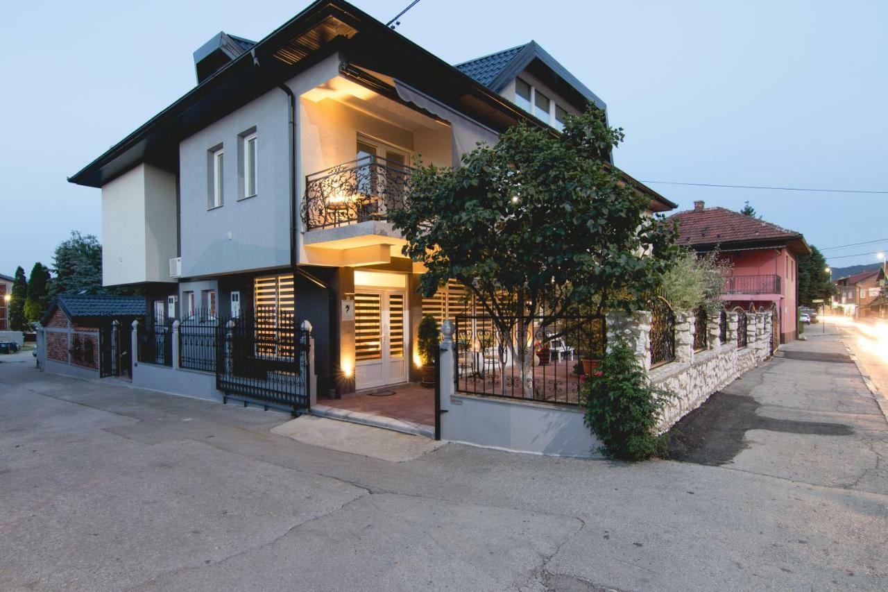 Apartments Vranas Visoko Exterior foto